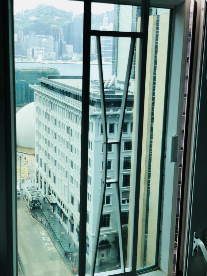 Traveller's * Hongkong